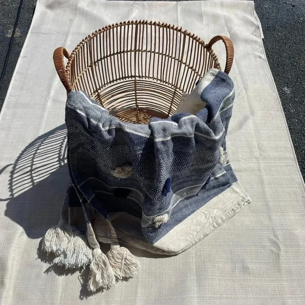 Home Decor - Accent - Tufted Throw Blanket w/ Tassels - TJ Maxx